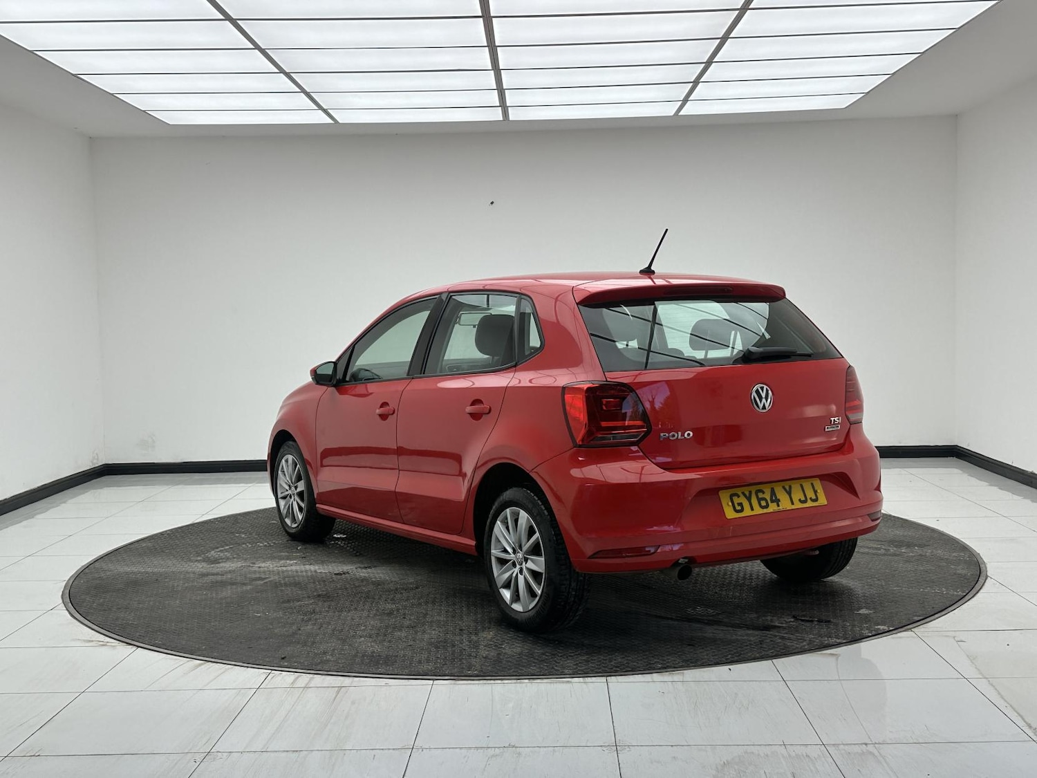 Used Volkswagen Polo 2014 for sale - 77127774: Photo 5
