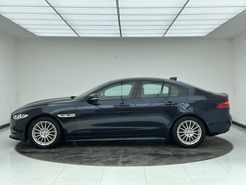 Used Jaguar XE 2018 for sale - 79074241: Photo