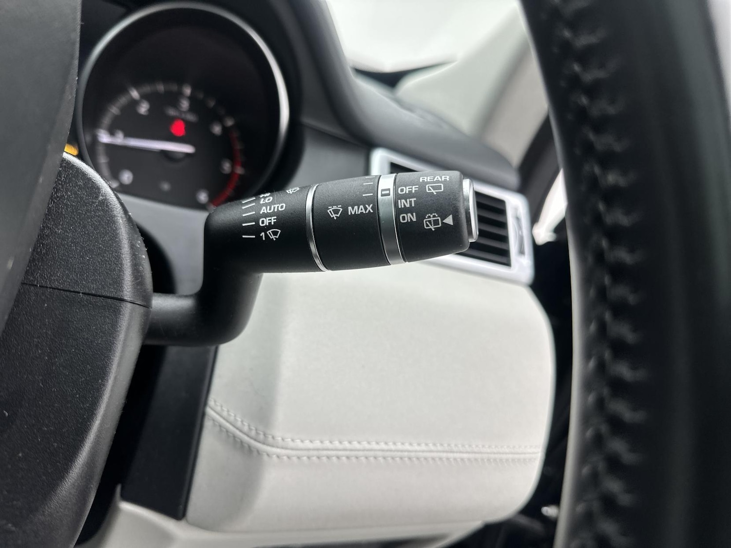 Used Land Rover Discovery Sport 2017 for sale - 77277675: Photo 33