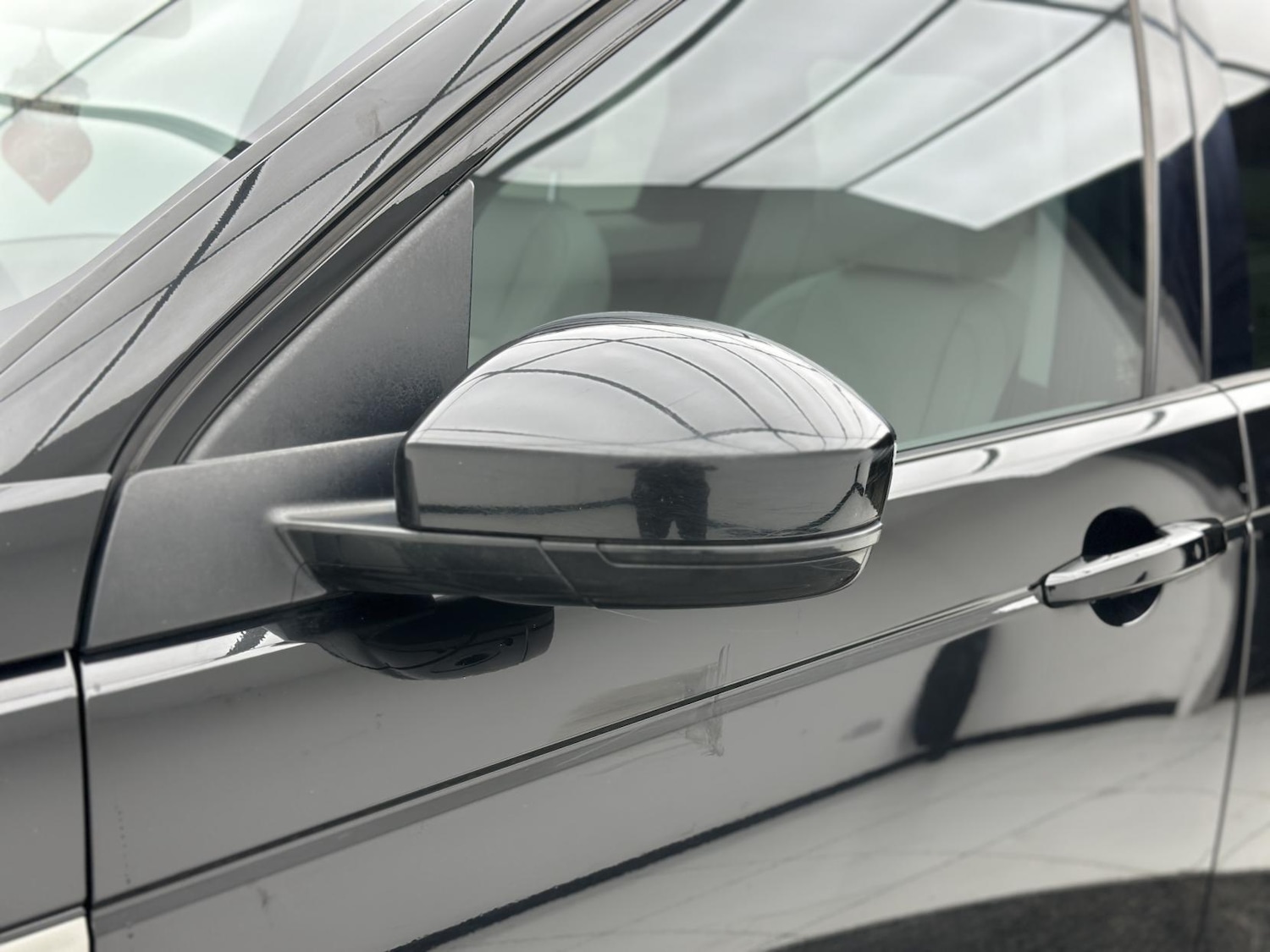 Used Land Rover Discovery Sport 2017 for sale - 77277675: Photo 52