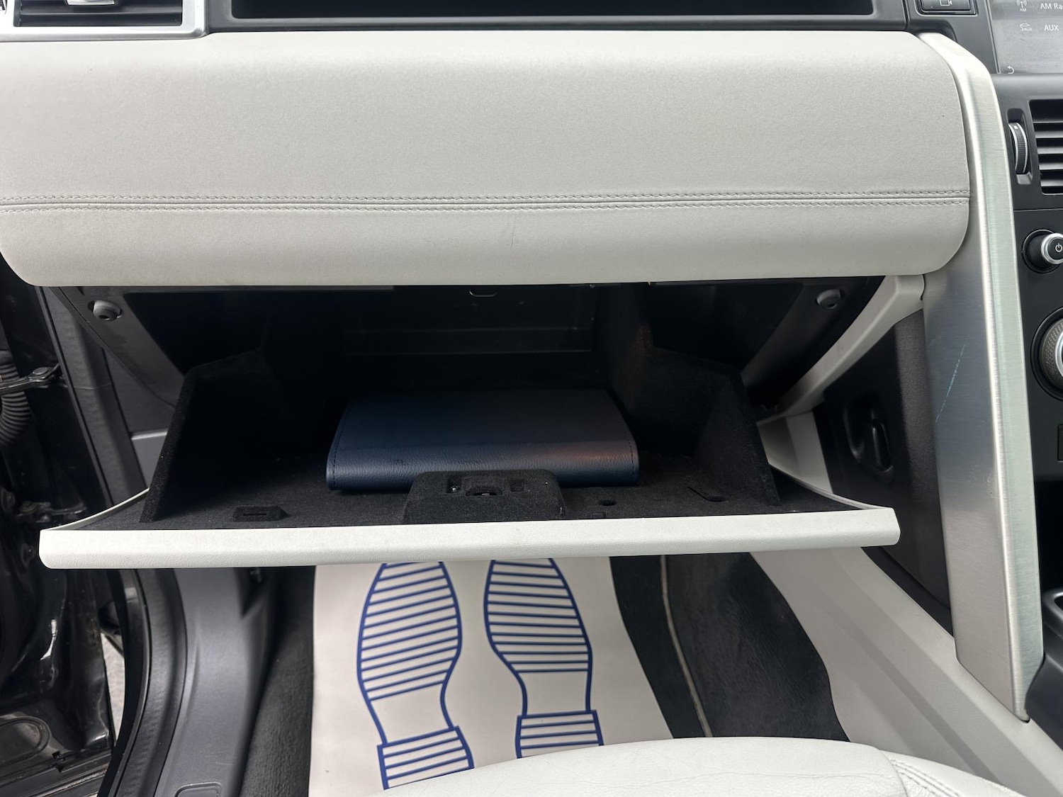 Used Land Rover Discovery Sport 2017 for sale - 77277675: Photo 53