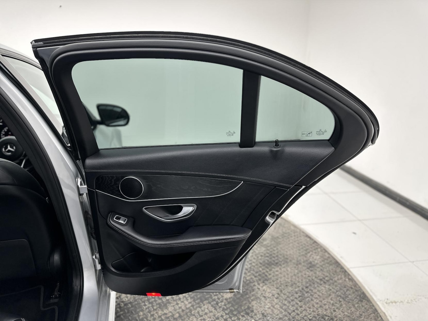 Used Mercedes-Benz C Class 2020 for sale - 77385618: Photo 21