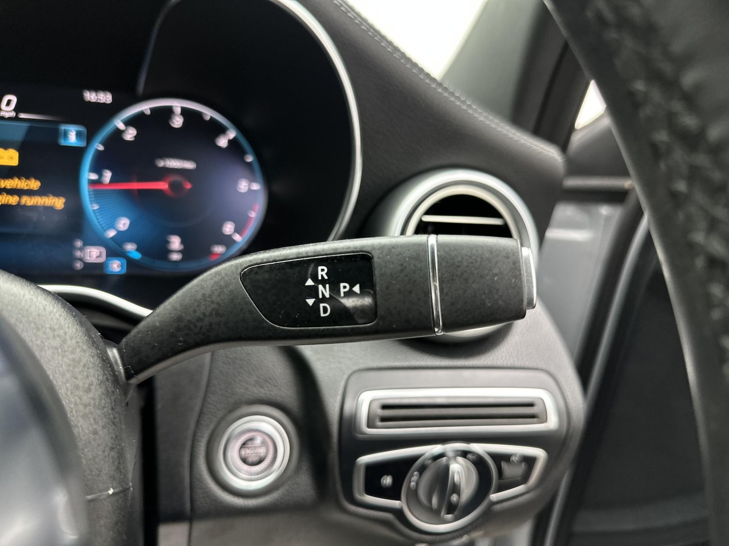 Used Mercedes-Benz C Class 2020 for sale - 77385618: Photo 38