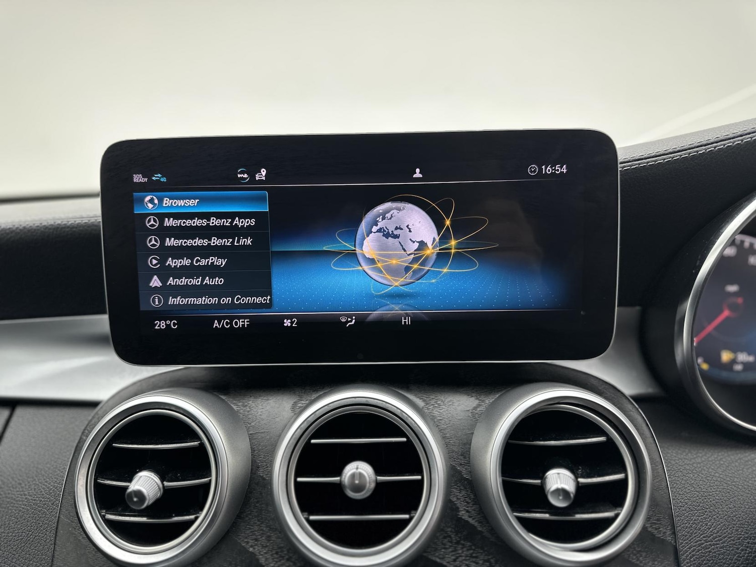 Used Mercedes-Benz C Class 2020 for sale - 77385618: Photo 42