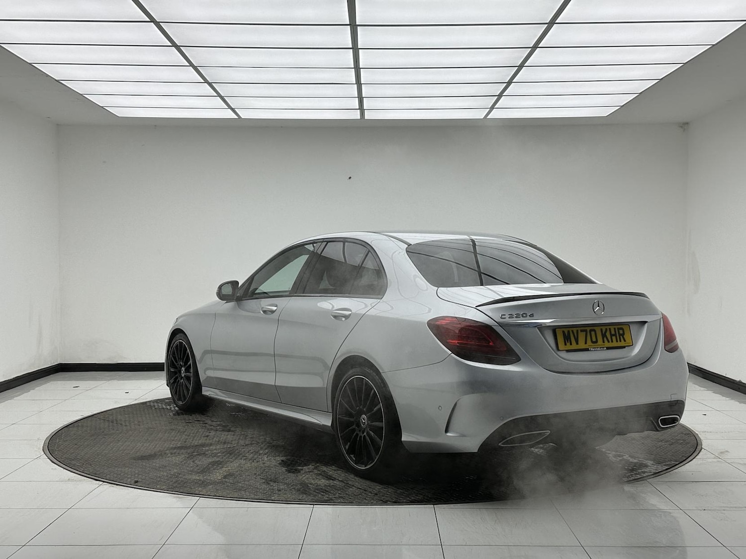 Used Mercedes-Benz C Class 2020 for sale - 77385618: Photo 5