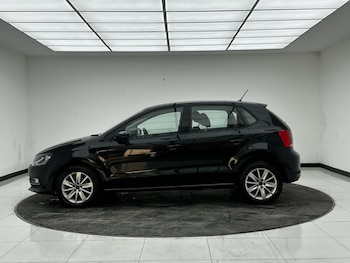 Used Volkswagen Polo 2015 for sale - 78538093: Photo