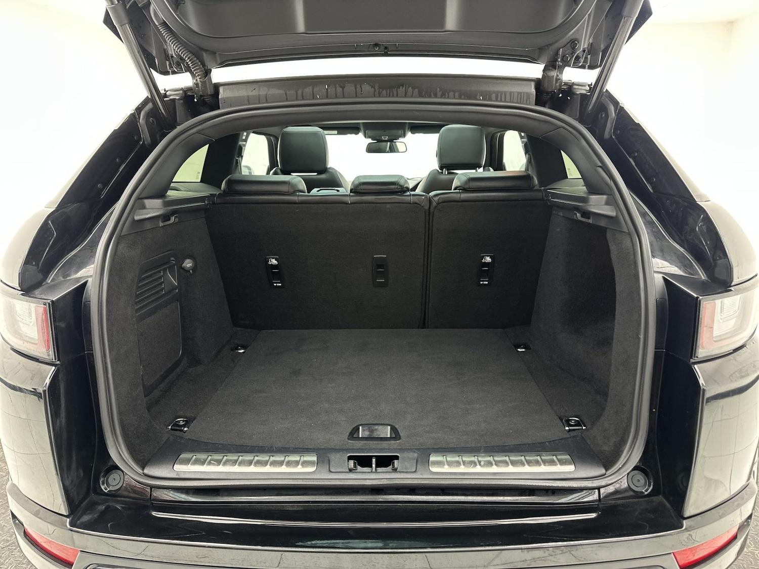 Used Land Rover Range Rover Evoque 2016 for sale - 77289551: Photo 21