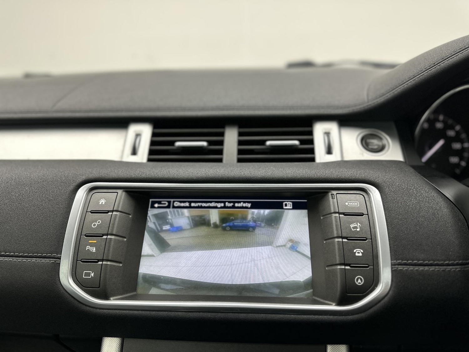 Used Land Rover Range Rover Evoque 2016 for sale - 77289551: Photo 49