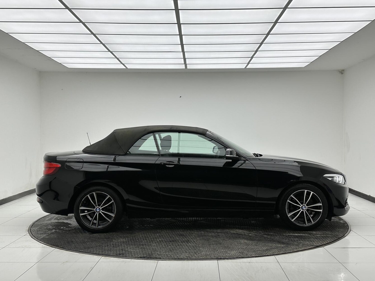 Used BMW 2 Series 2018 for sale - 77519418: Photo 9