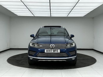 Used Volkswagen Touareg 2017 for sale - 79067584: Photo