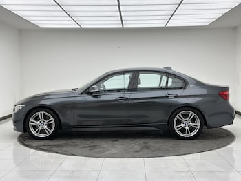Used BMW 3 Series 2016 for sale - 79608860: Photo