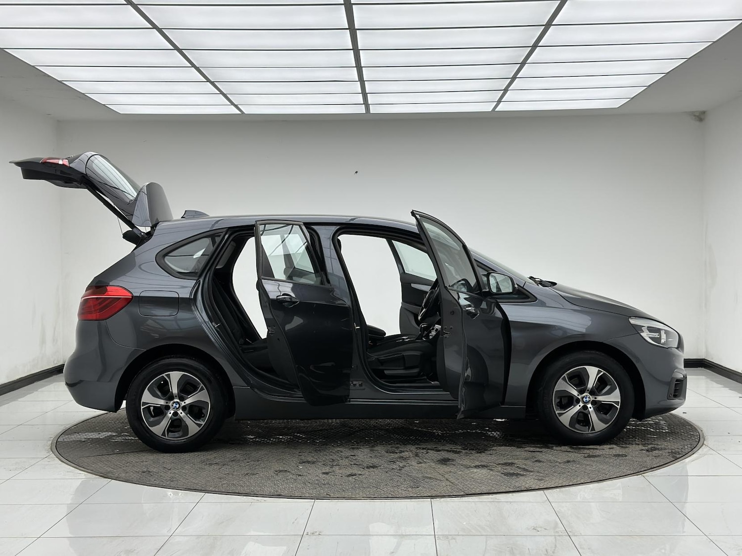 Used BMW 2 Series 2017 for sale - 77736235: Photo 11