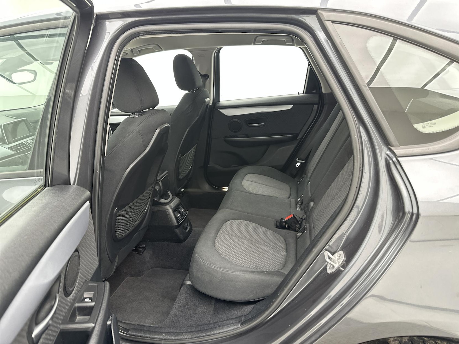 Used BMW 2 Series 2017 for sale - 77736235: Photo 36