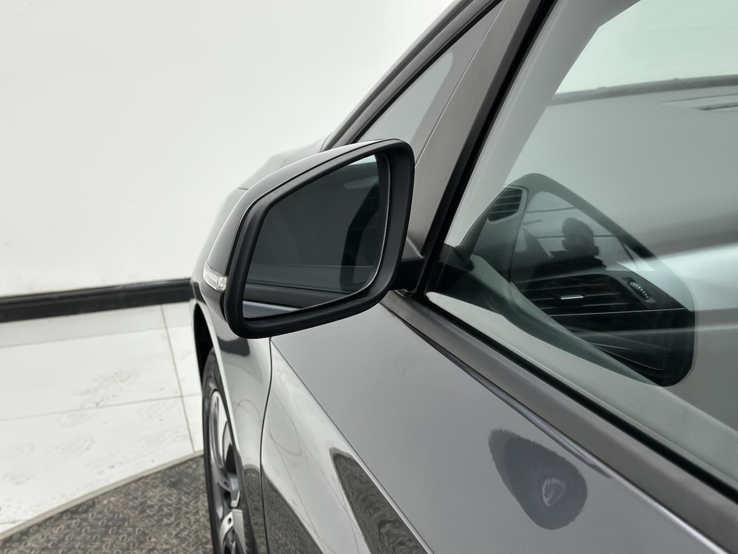 Used BMW 2 Series 2017 for sale - 77736235: Photo 52