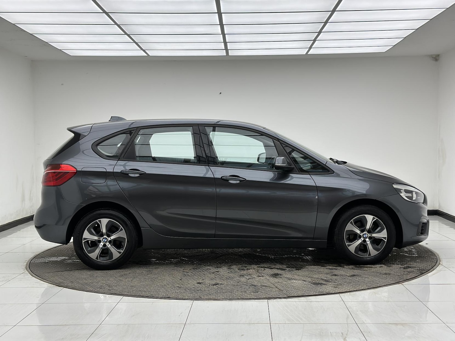 Used BMW 2 Series 2017 for sale - 77736235: Photo 9