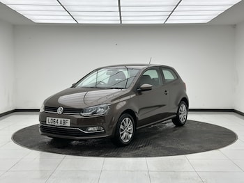 Used Volkswagen Polo 2015 for sale - 78828212: Photo