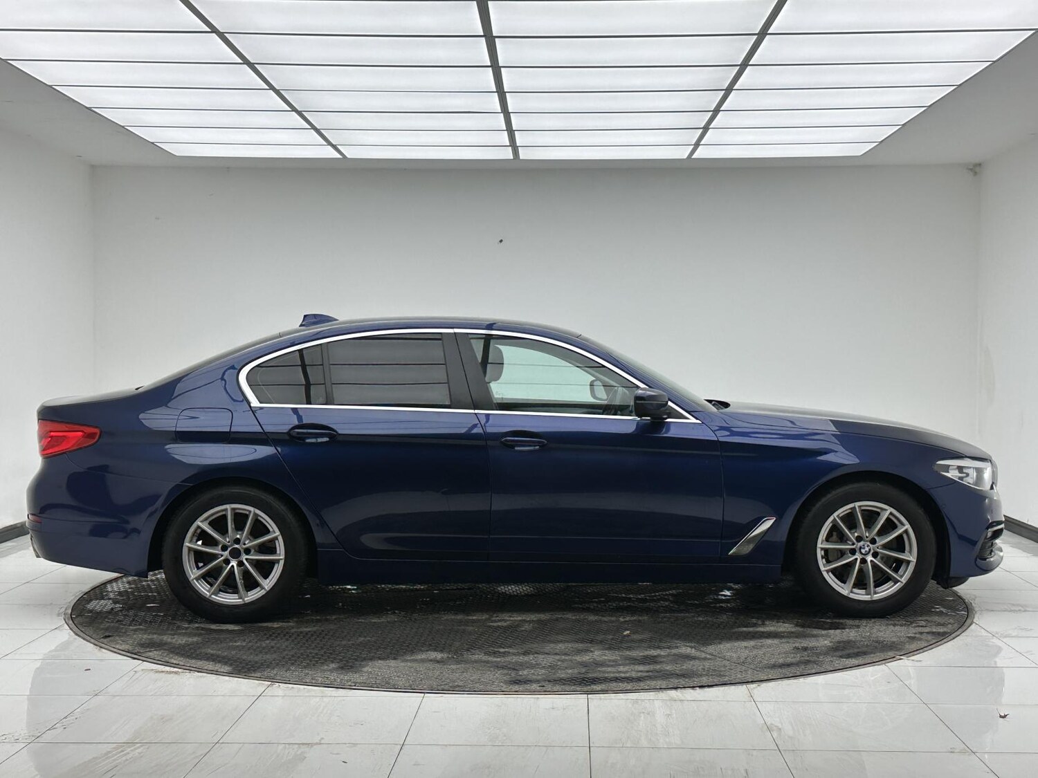 Used BMW 5 Series 2019 for sale - 77495152: Photo 10