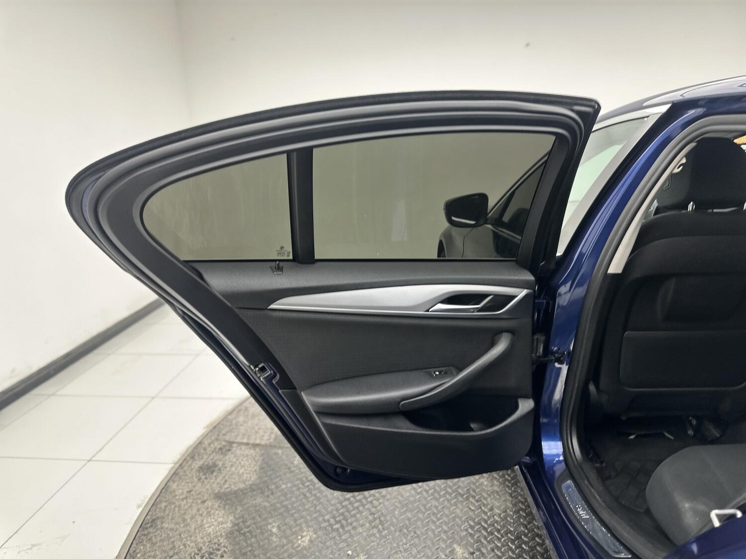 Used BMW 5 Series 2019 for sale - 77495152: Photo 27