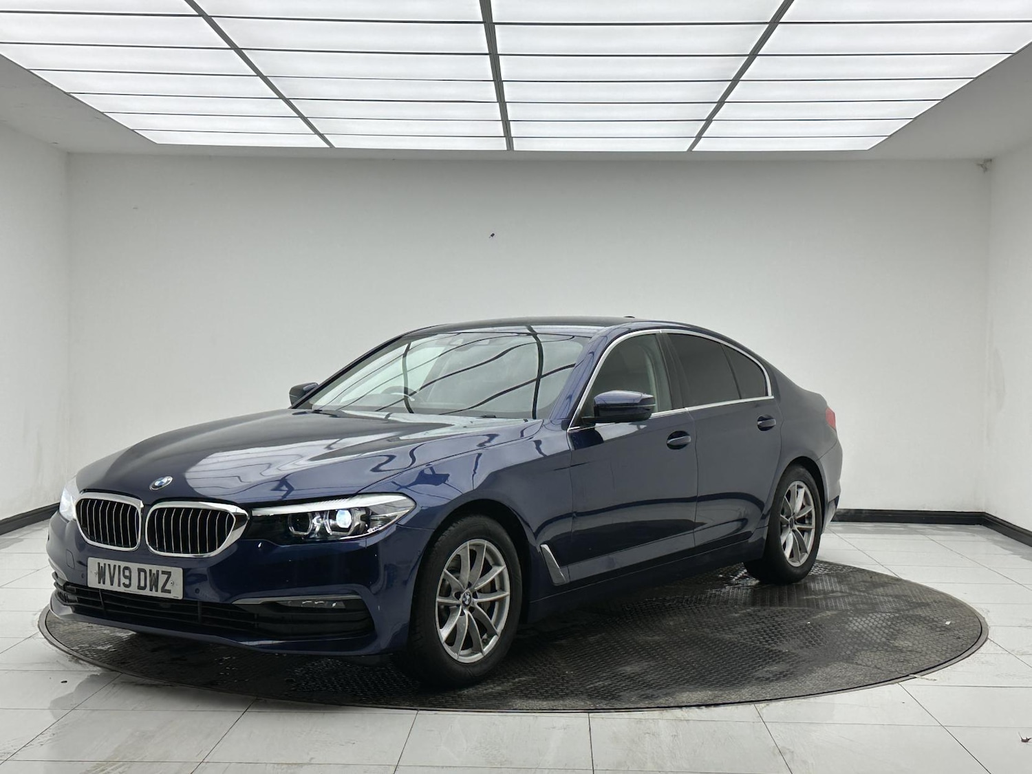Used BMW 5 Series 2019 for sale - 77495152: Photo 3