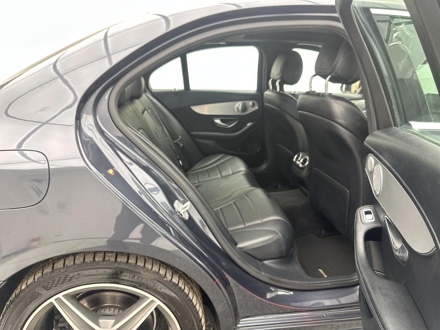 Used Mercedes-Benz C Class 2015 for sale - 77934609: Photo 20