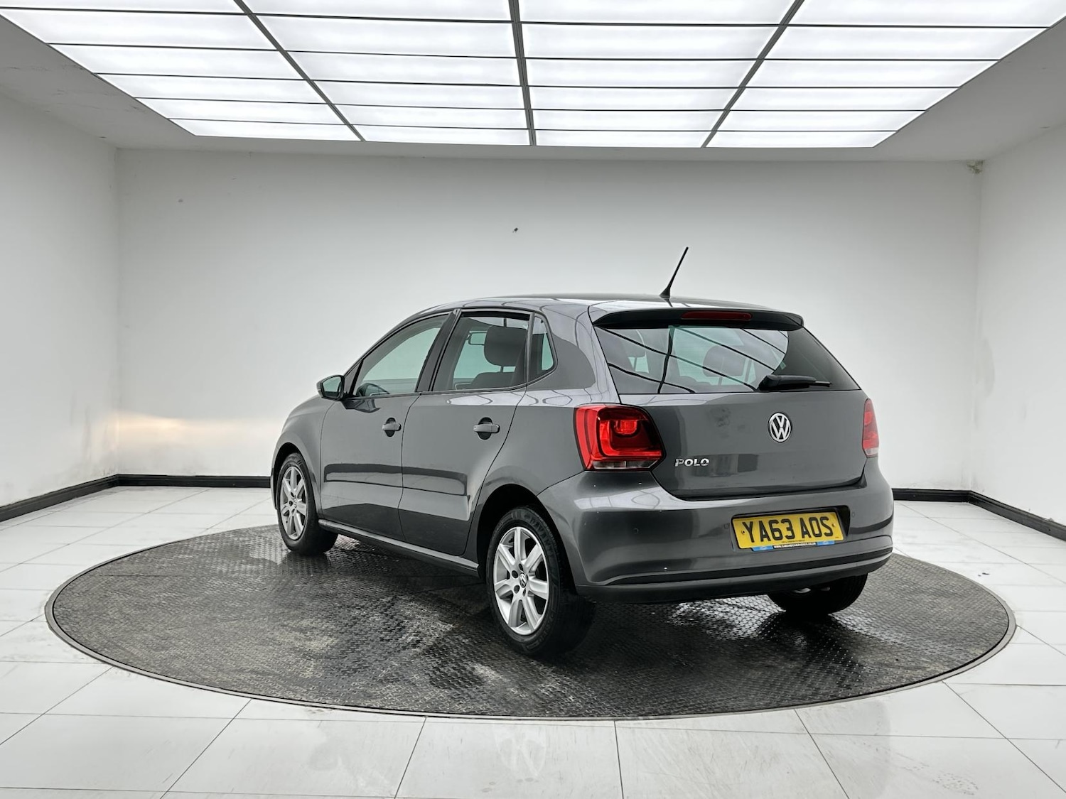 Used Volkswagen Polo 2013 for sale - 77519424: Photo 3