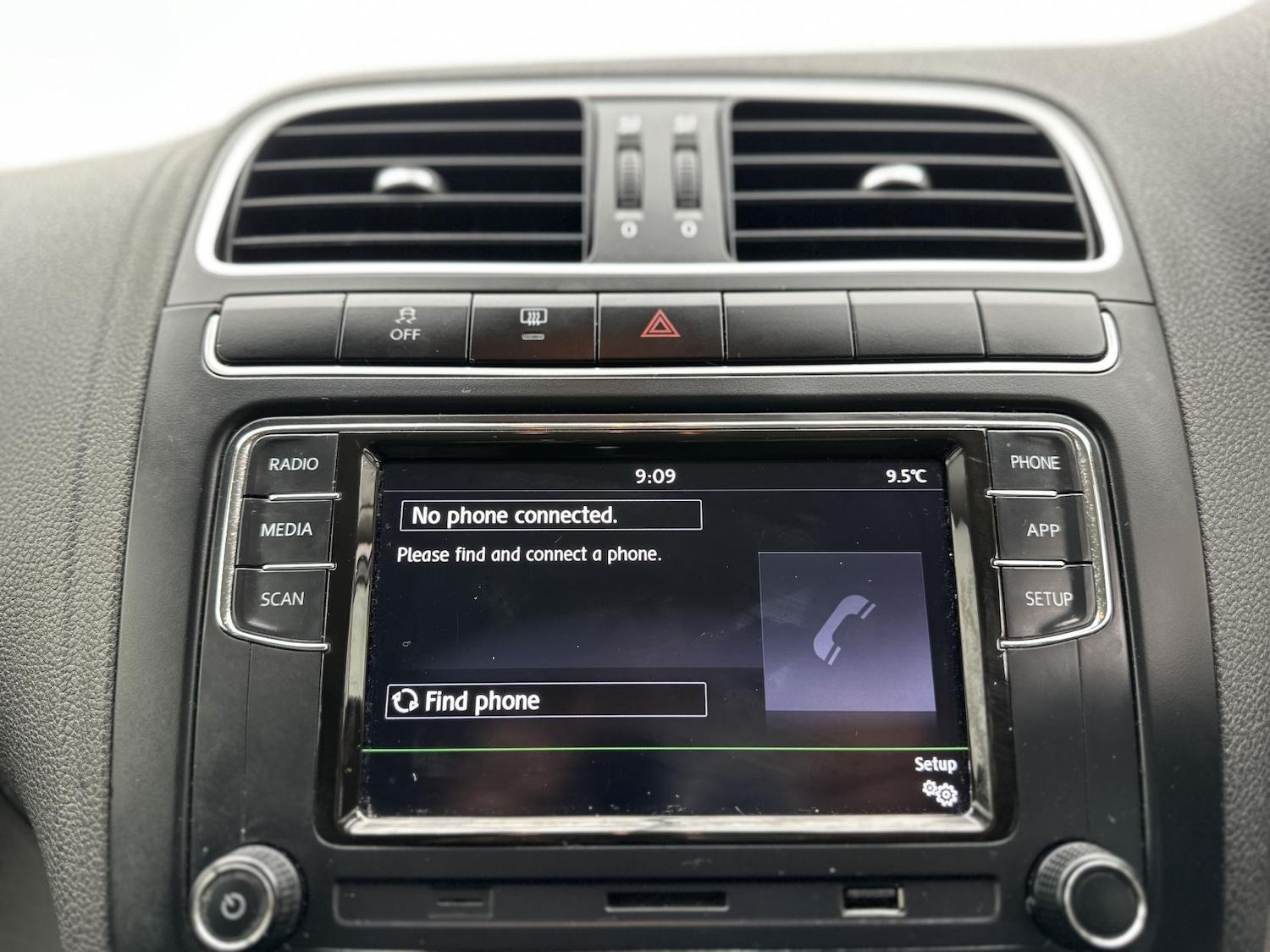 Used Volkswagen Polo 2013 for sale - 77519424: Photo 33