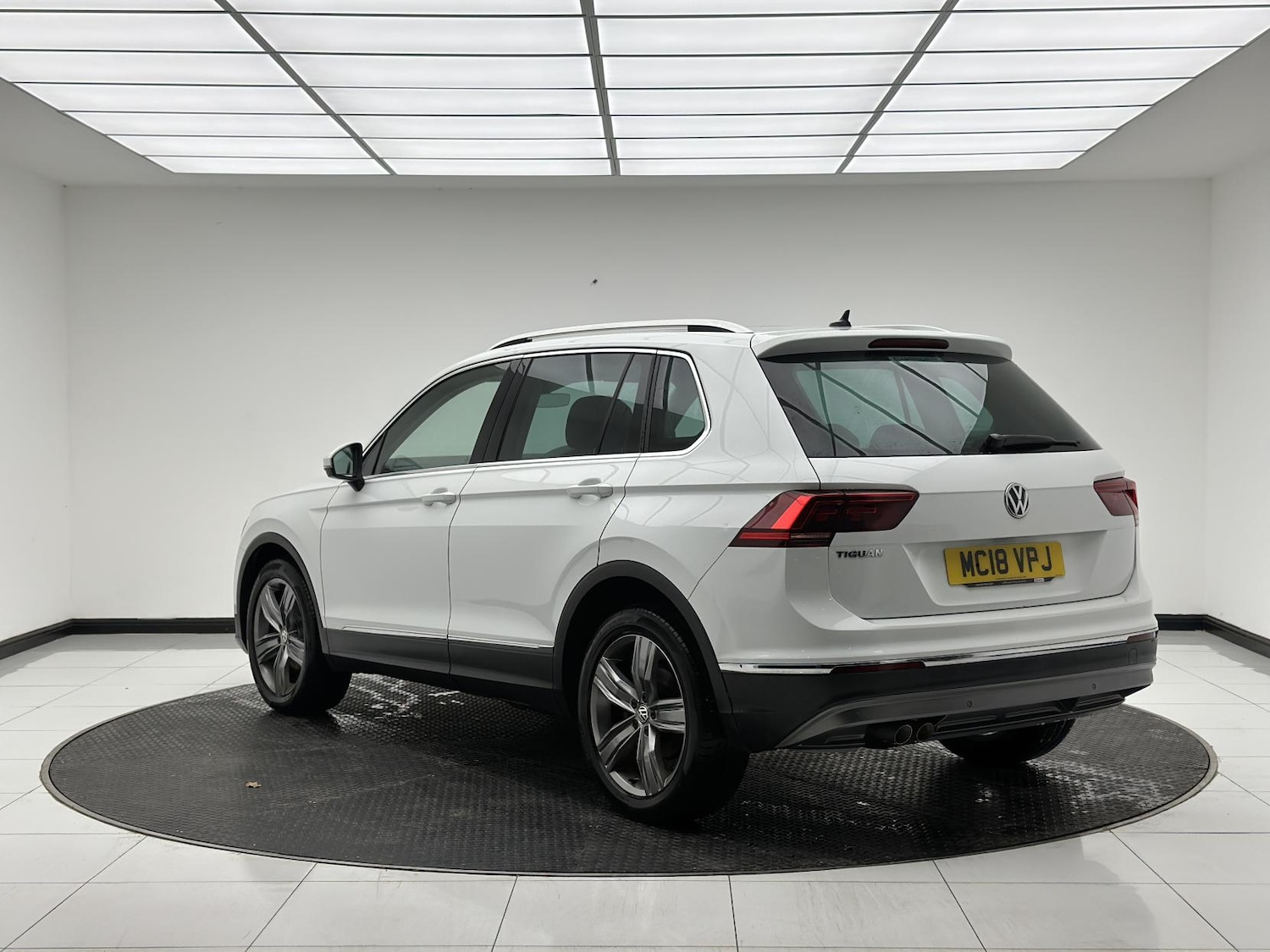 Used Volkswagen Tiguan 2018 for sale - 78190701: Photo 5