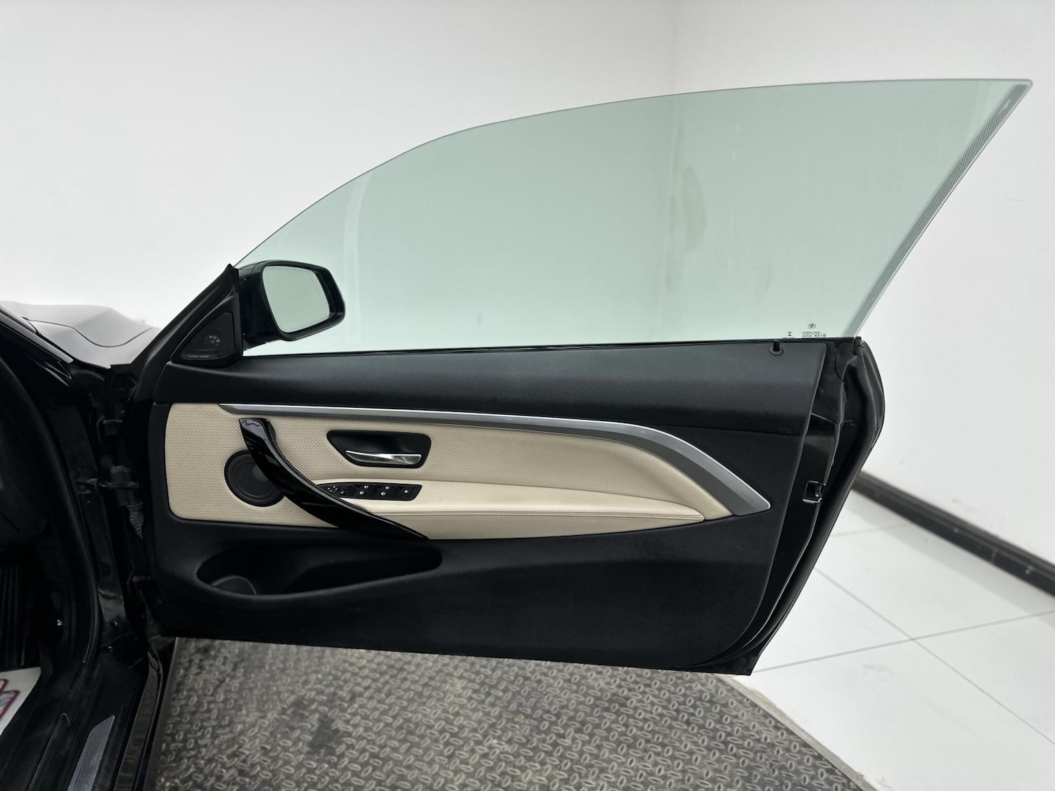 Used BMW 4 Series 2015 for sale - 78219117: Photo 15