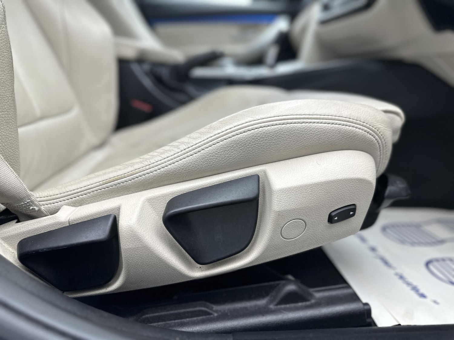 Used BMW 3 Series 2017 for sale - 76885277: Photo 16