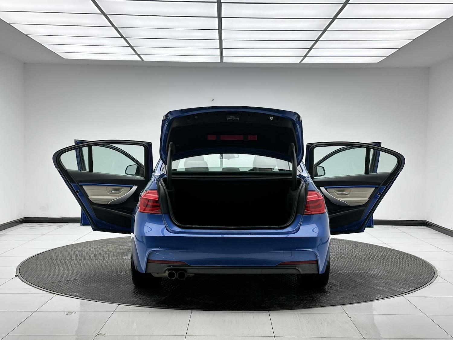 Used BMW 3 Series 2017 for sale - 76885277: Photo 21