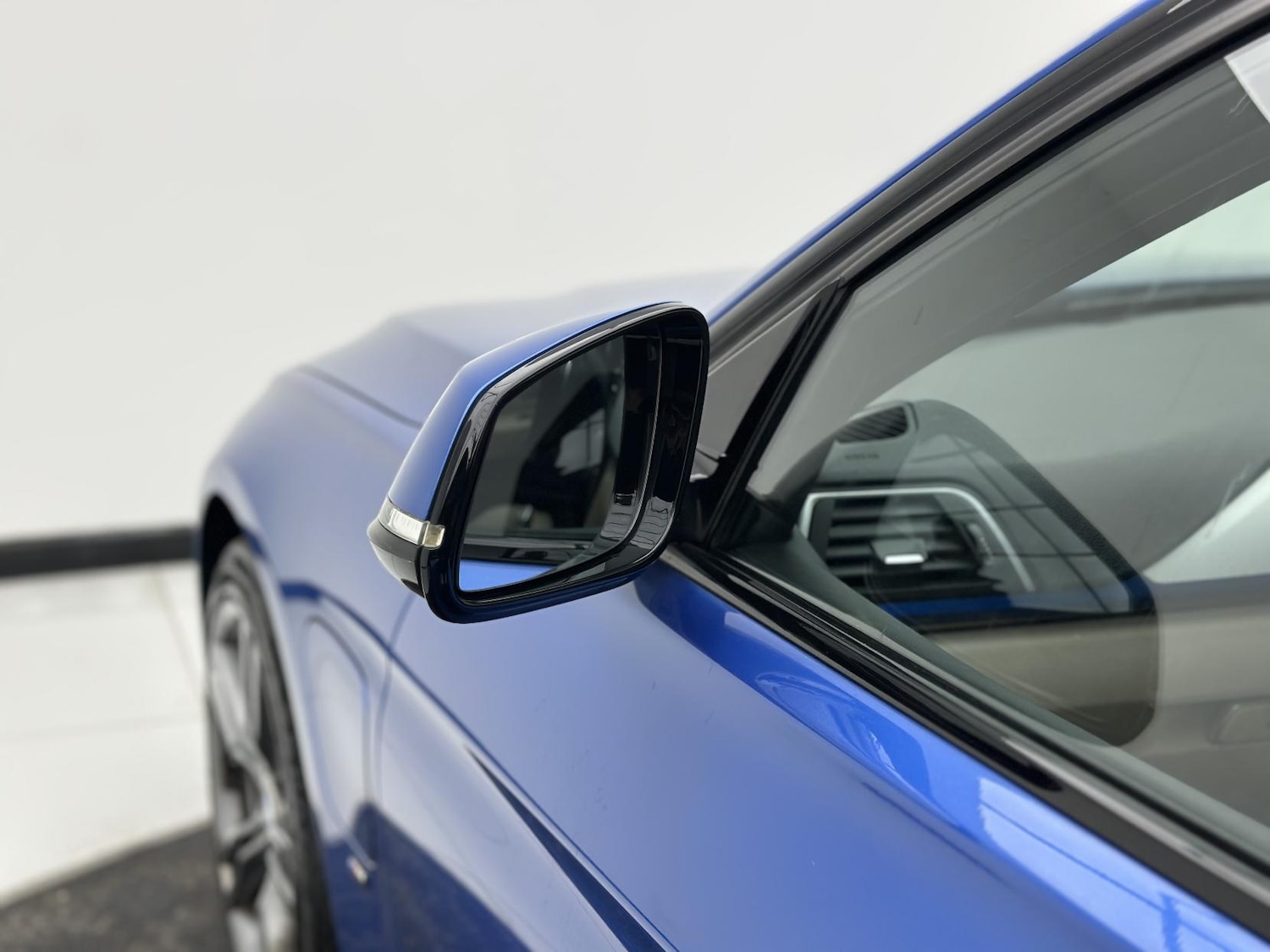 Used BMW 3 Series 2017 for sale - 76885277: Photo 34