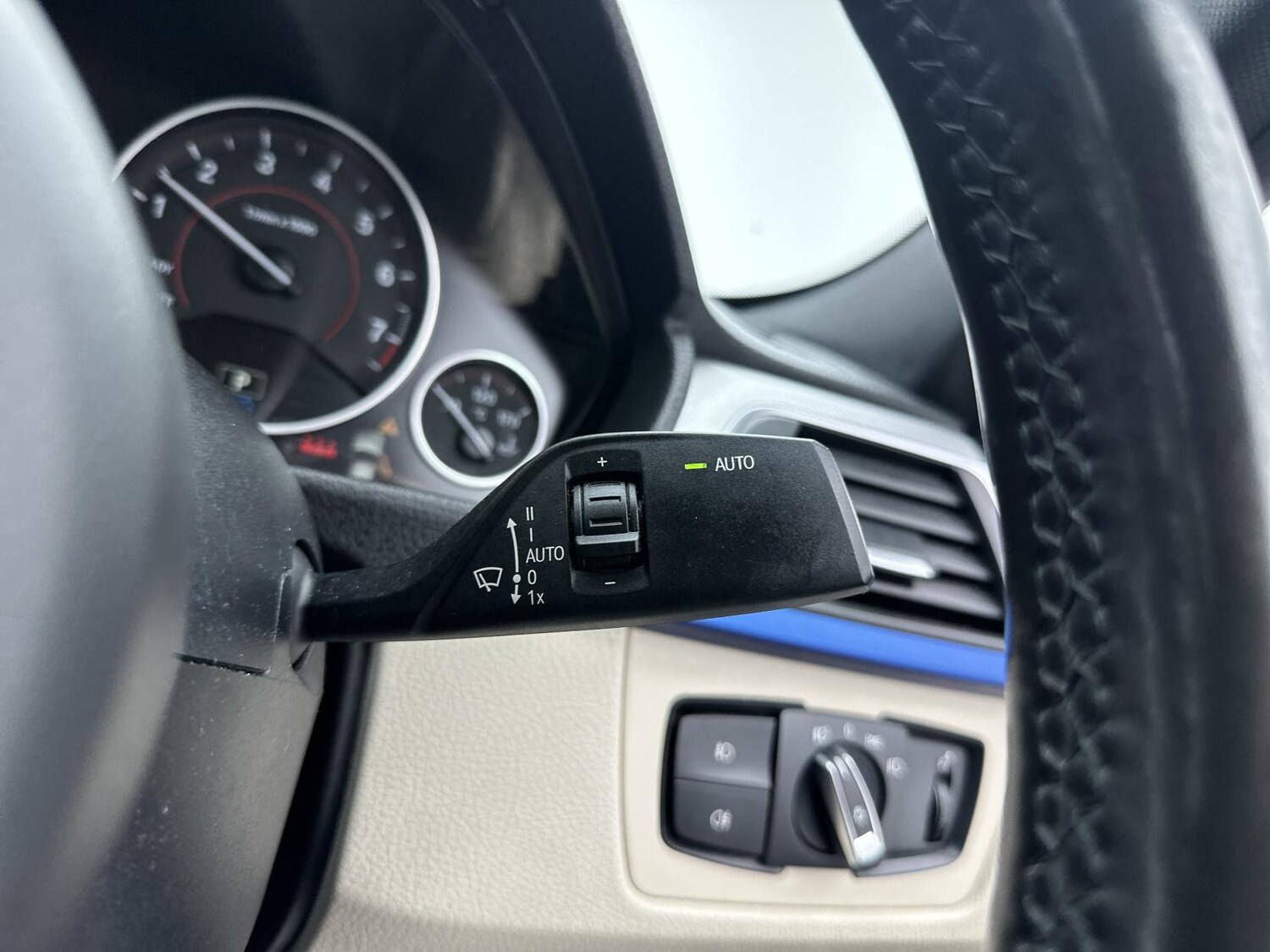 Used BMW 3 Series 2017 for sale - 76885277: Photo 41