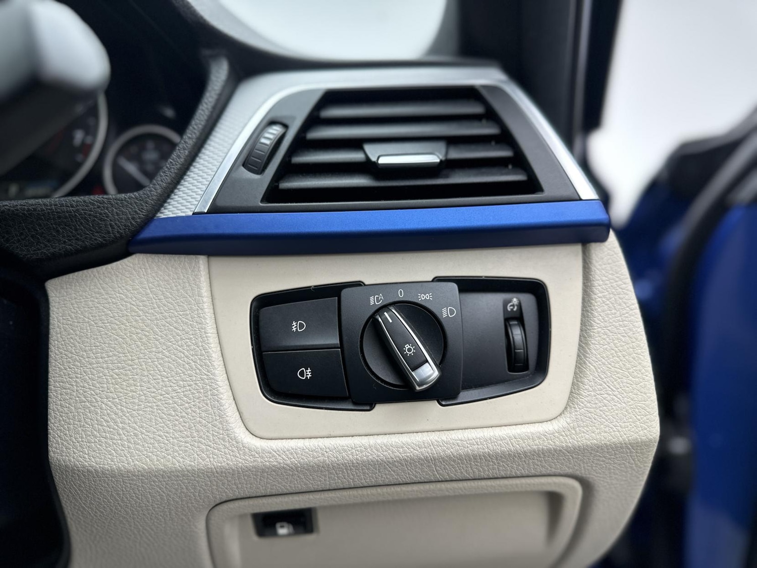 Used BMW 3 Series 2017 for sale - 76885277: Photo 58