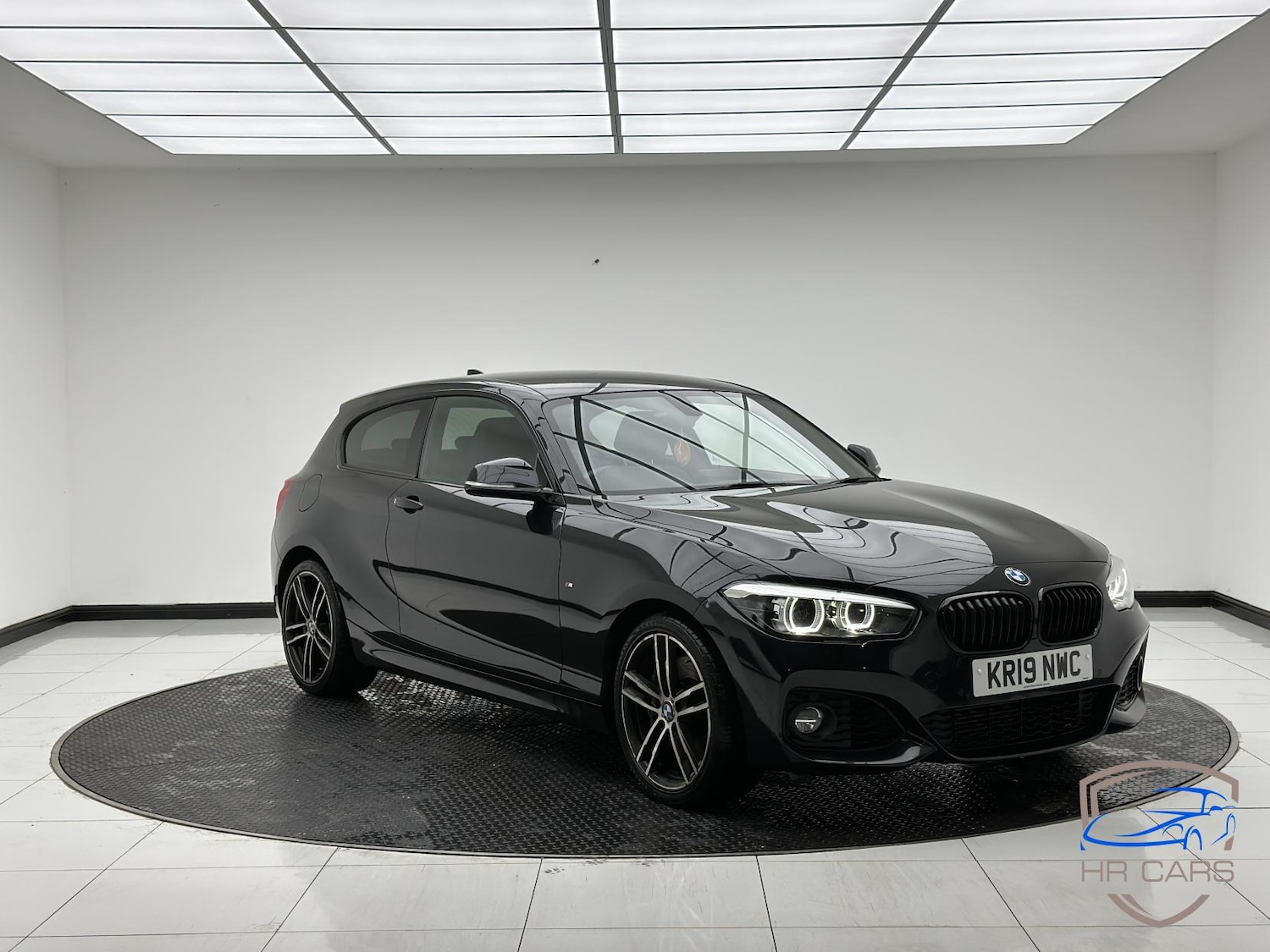 Used BMW 1 Series 2019 for sale - 76590083: Photo 1
