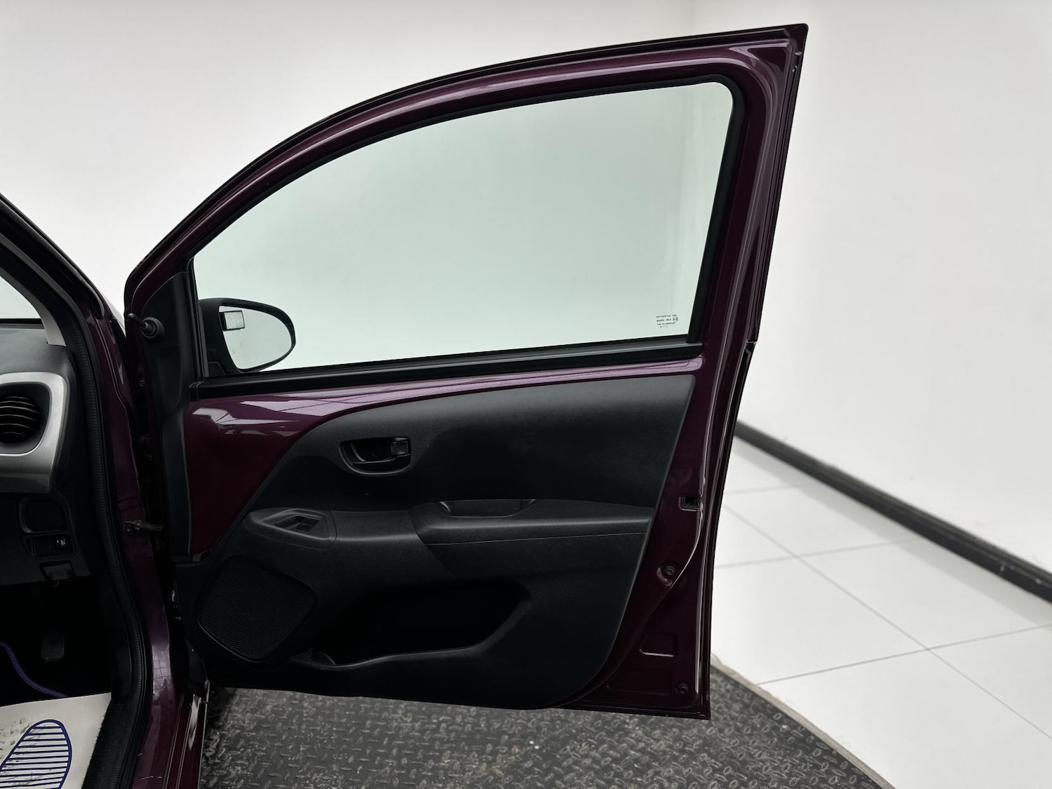 Used Peugeot 108 2016 for sale - 76951958: Photo 18