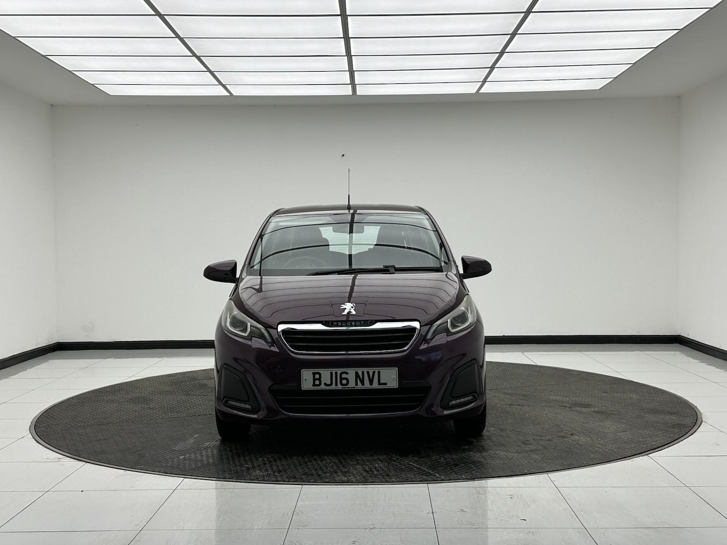 Used Peugeot 108 2016 for sale - 76951958: Photo 2