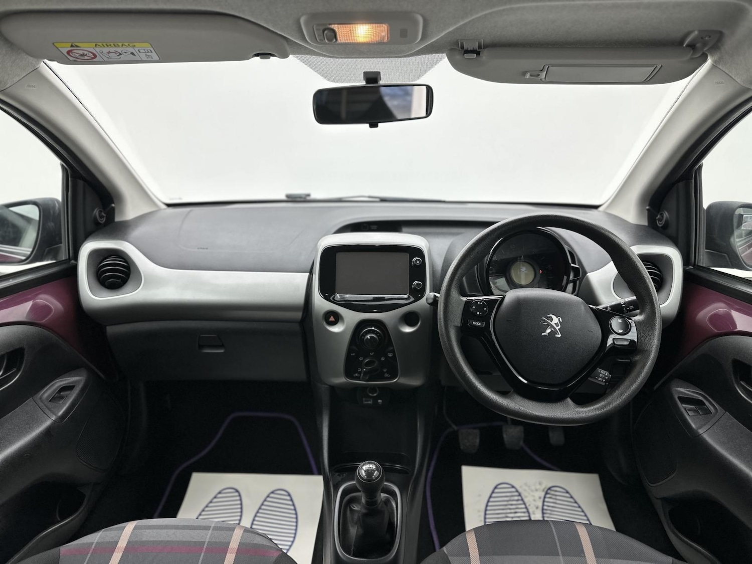 Used Peugeot 108 2016 for sale - 76951958: Photo 23