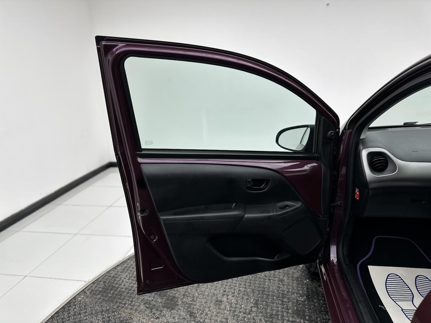 Used Peugeot 108 2016 for sale - 76951958: Photo 33