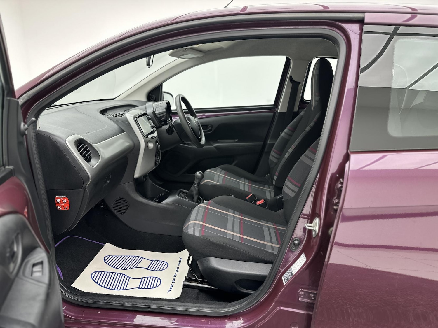 Used Peugeot 108 2016 for sale - 76951958: Photo 34