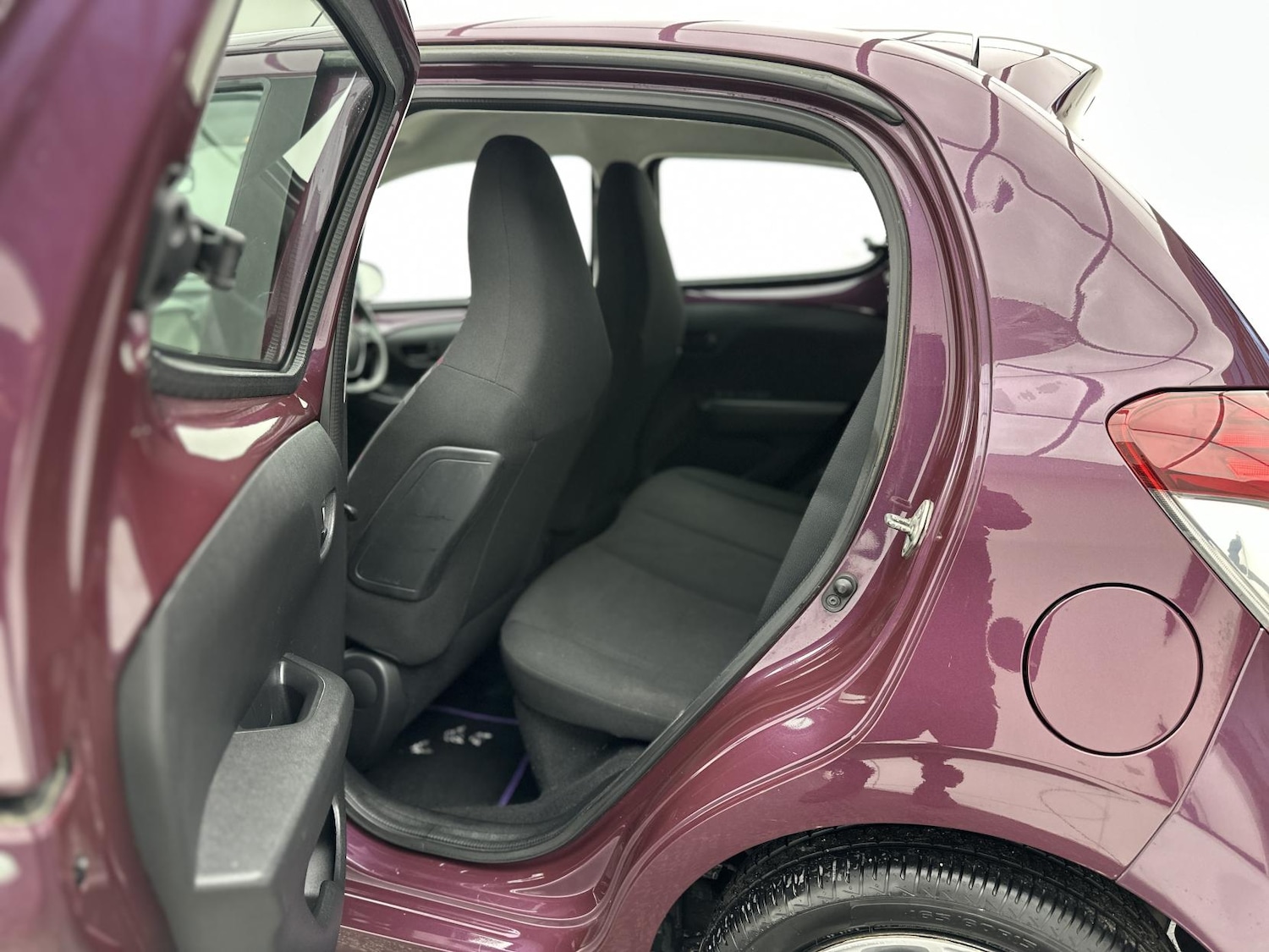 Used Peugeot 108 2016 for sale - 76951958: Photo 38