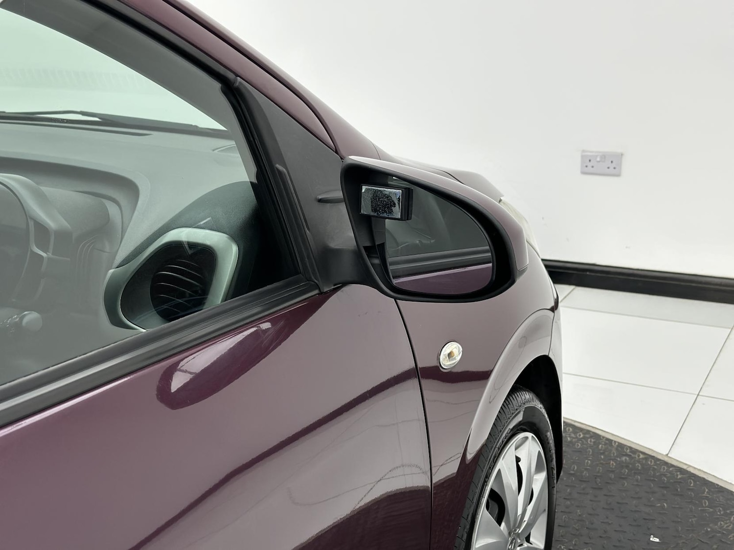 Used Peugeot 108 2016 for sale - 76951958: Photo 45