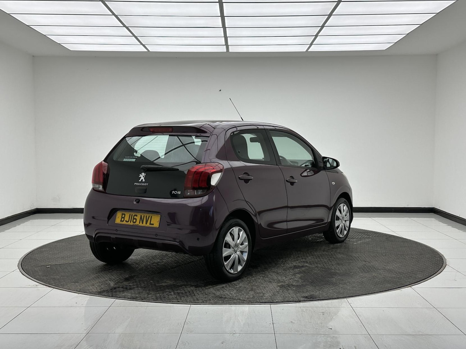 Used Peugeot 108 2016 for sale - 76951958: Photo 7