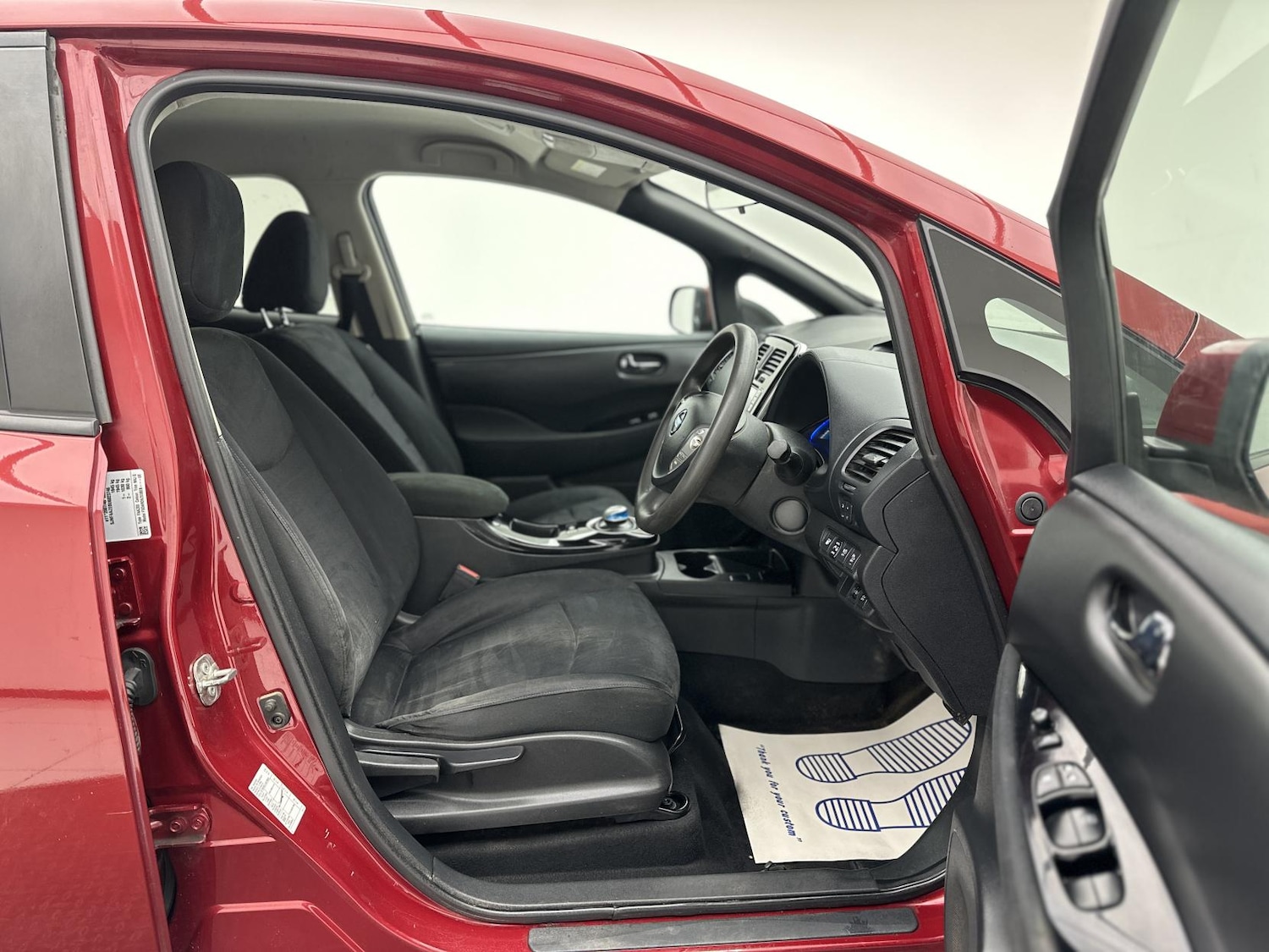 Used Nissan Leaf 2015 for sale - 76688481: Photo 19