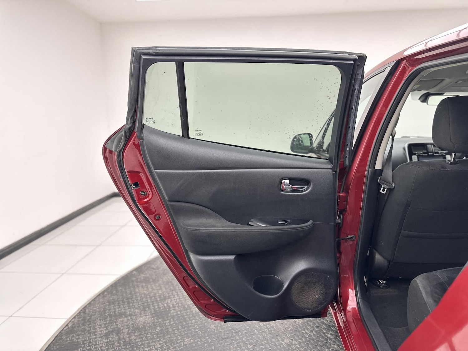 Used Nissan Leaf 2015 for sale - 76688481: Photo 27