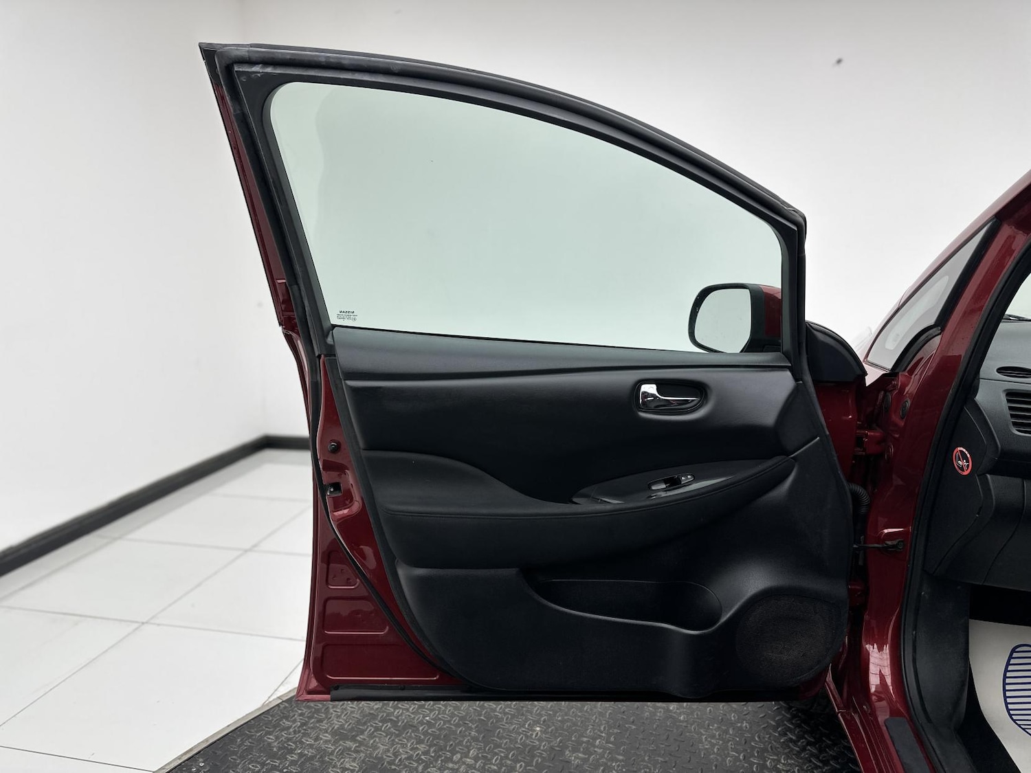Used Nissan Leaf 2015 for sale - 76688481: Photo 29