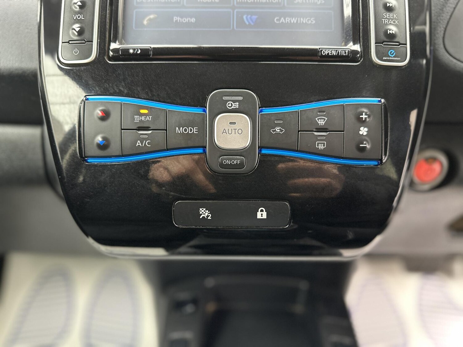 Used Nissan Leaf 2015 for sale - 76688481: Photo 44