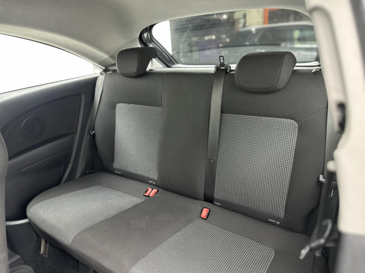 Used Vauxhall Corsa 2011 for sale - 76590085: Photo 26