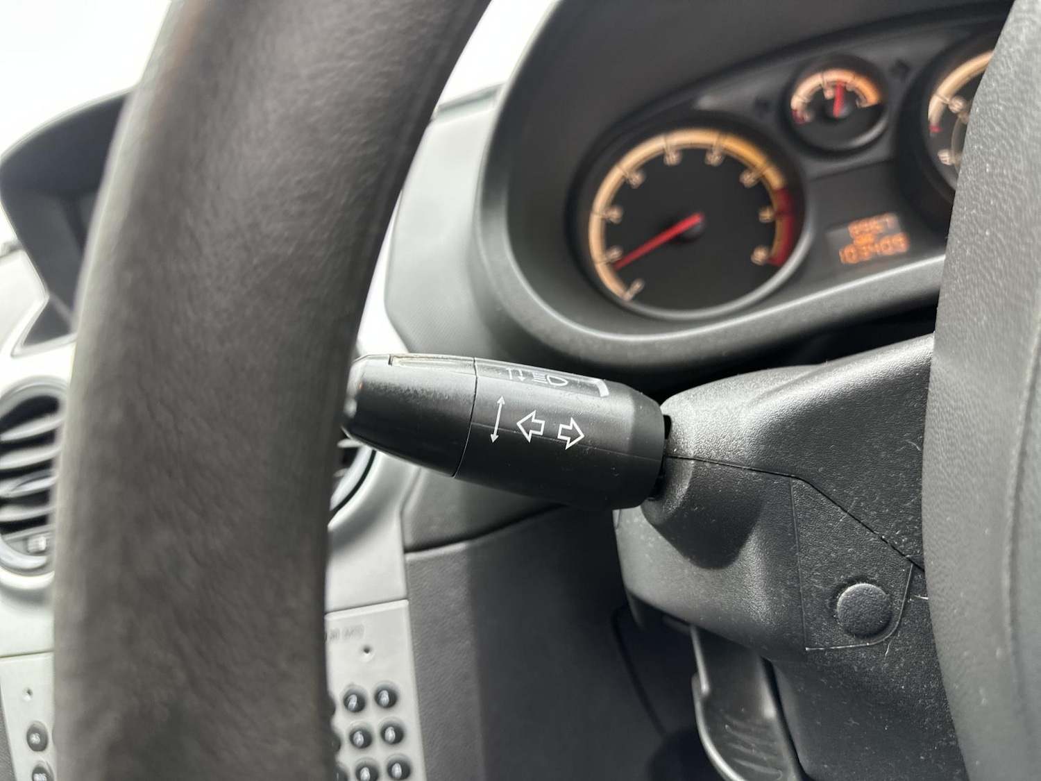 Used Vauxhall Corsa 2011 for sale - 76590085: Photo 33