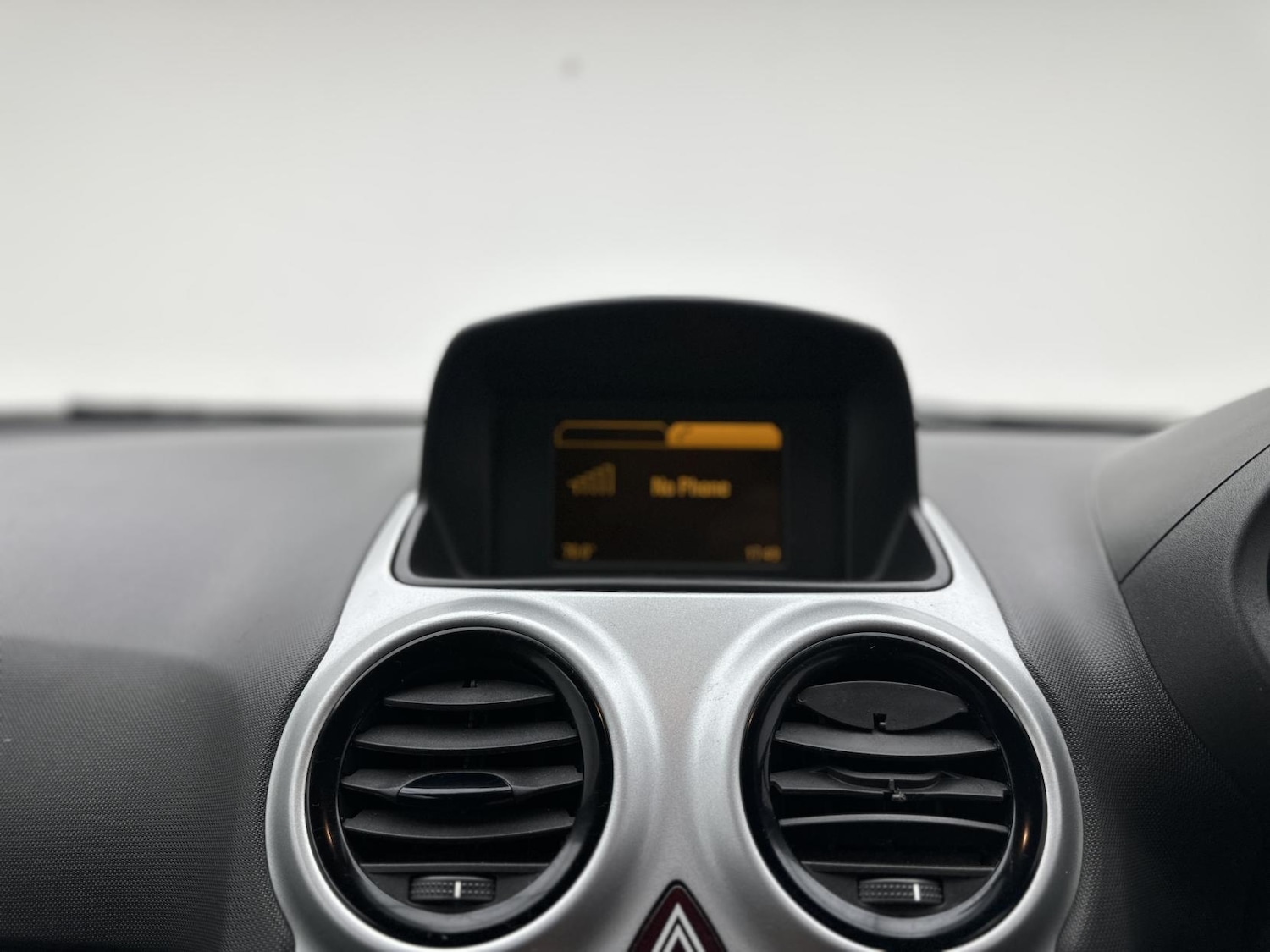 Used Vauxhall Corsa 2011 for sale - 76590085: Photo 37