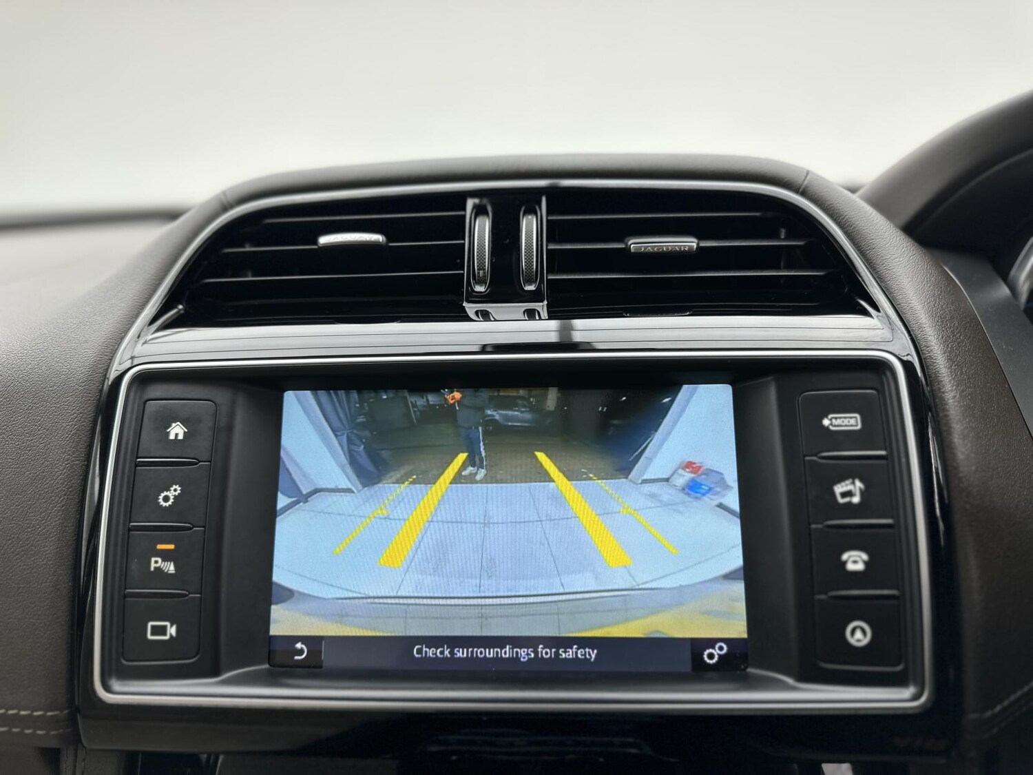 Used Jaguar F-Pace 2017 for sale - 77453773: Photo 20